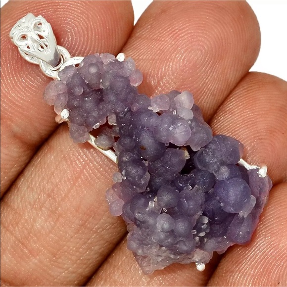 Jewelry - RARE Grape Chalcedony Gemstone pendant